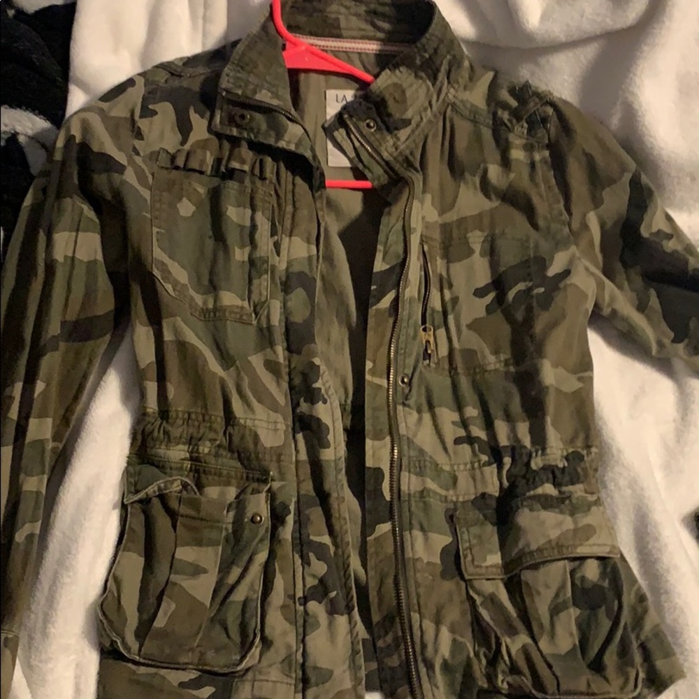 PACSUN LA HEARTS camo jacket size extra small
